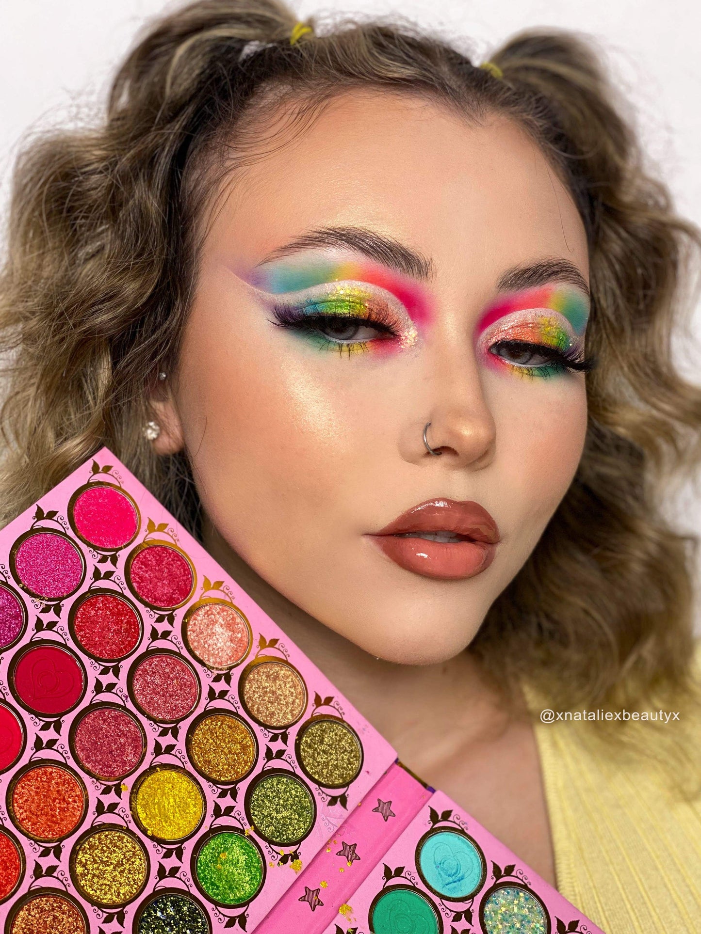 lusailstore - multi color eyeshadow palette
