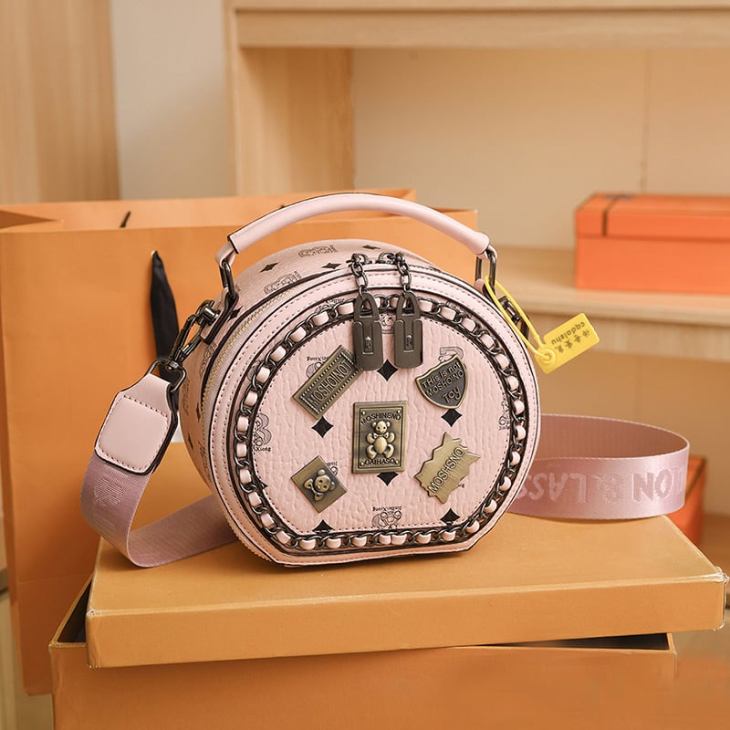 lusailstore - vintage bear badge print bags