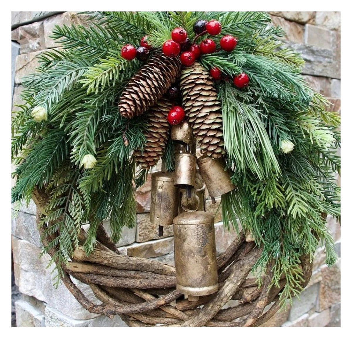 lusailstore - Festive Christmas Wreath