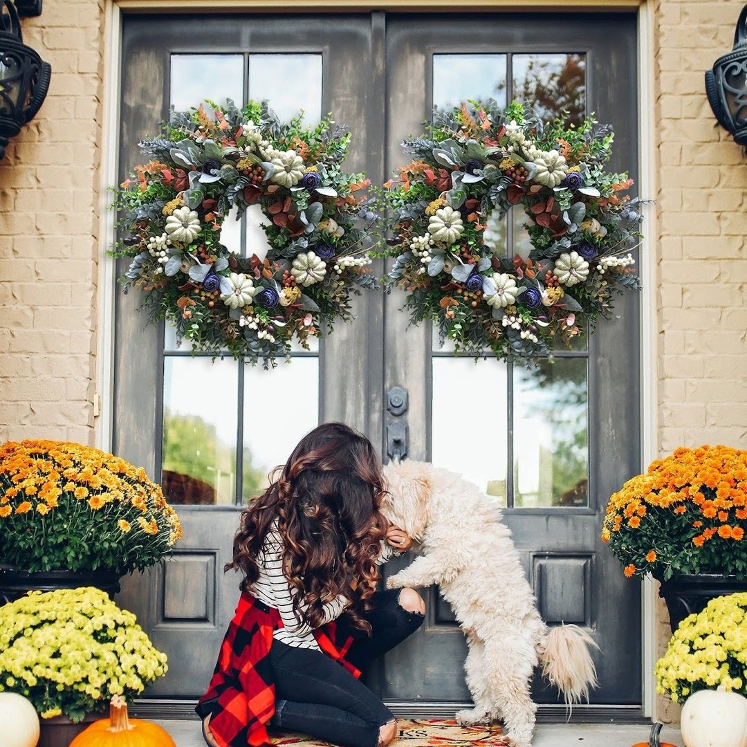 lusailstore - White Pumpkins Ranunculus Wreath