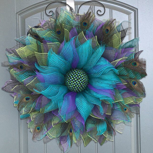 lusailstore-Noble and unique peacock pattern wreath
