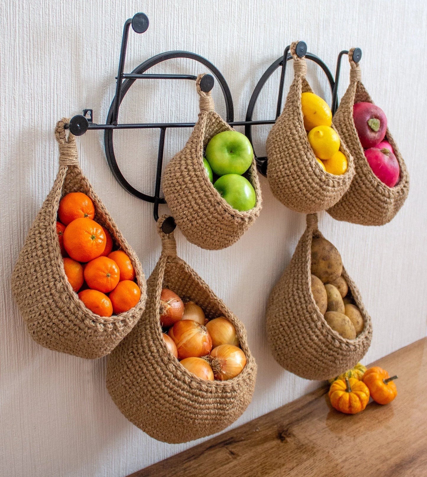 lusailstore-wall mounted vegetable and fruit basket