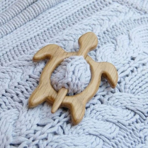 lusailstore - wooden animal brooches