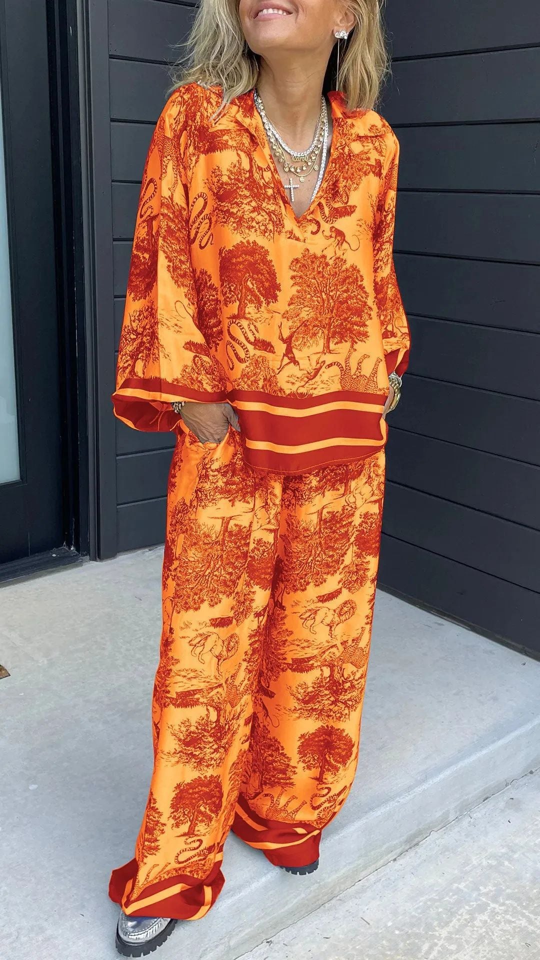 lusailstore - Women's V-neck long-sleeved printed casual suit