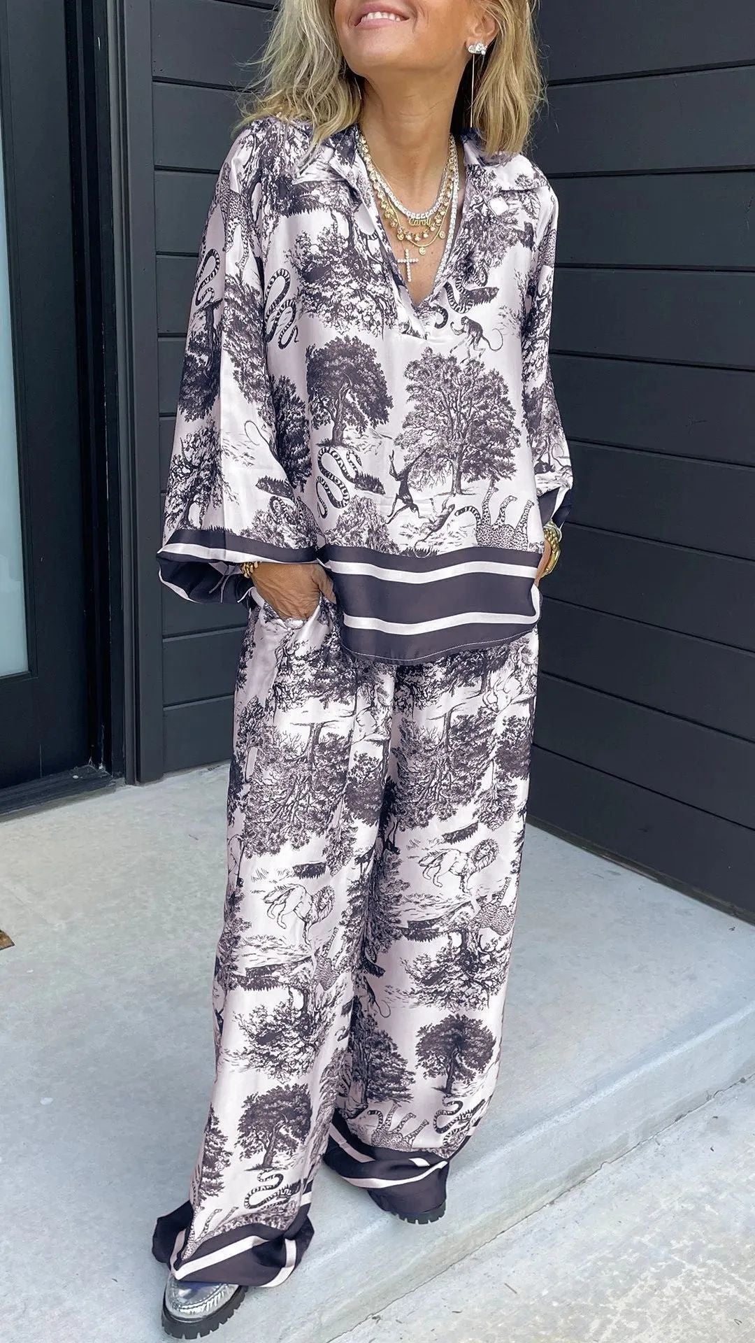 lusailstore - Women's V-neck long-sleeved printed casual suit