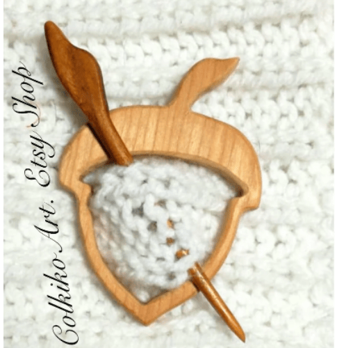 lusailstore - wooden animal brooches
