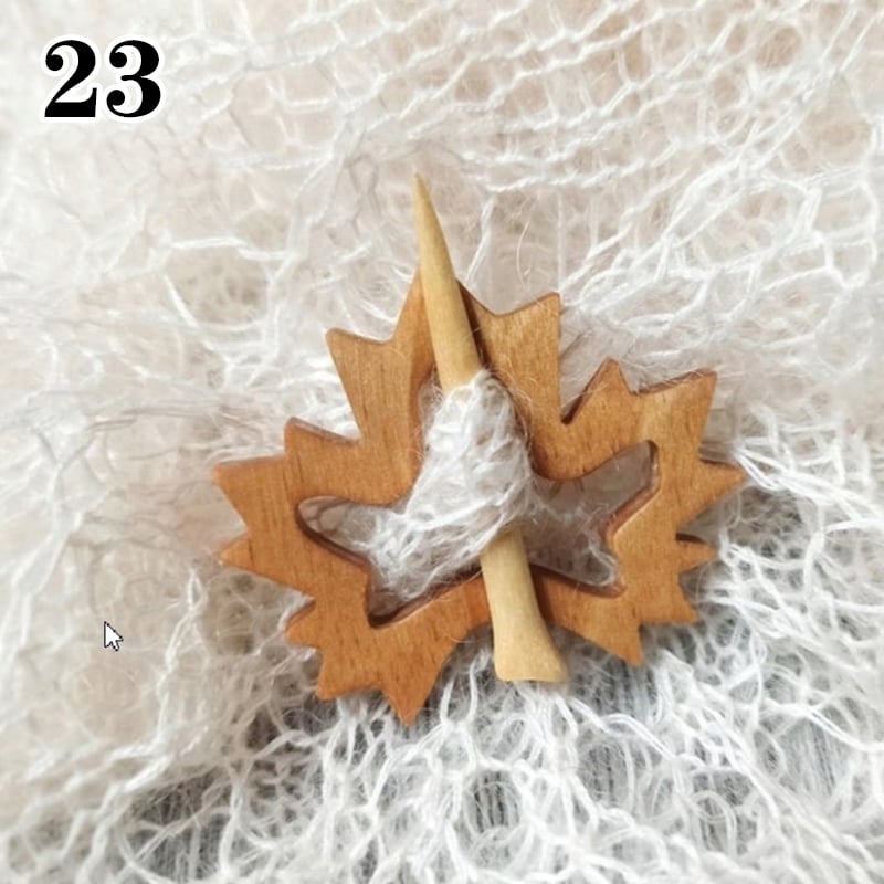 lusailstore - wooden animal brooches