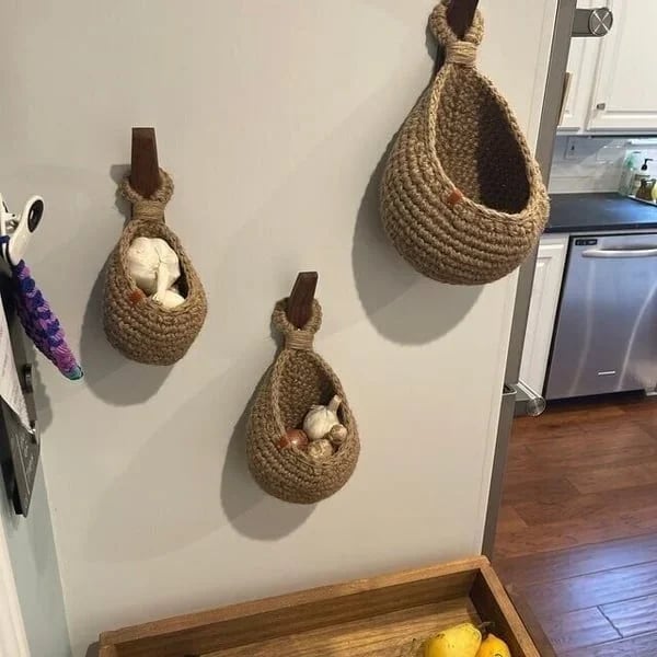 lusailstore-wall mounted vegetable and fruit basket