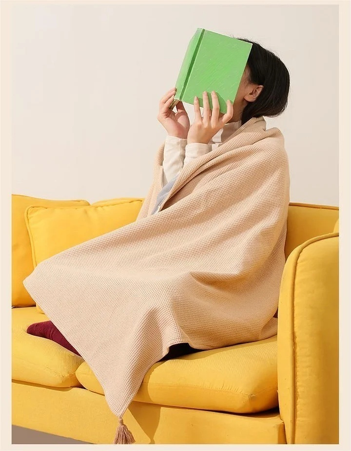 lusailstore - Portable Heated Shawl