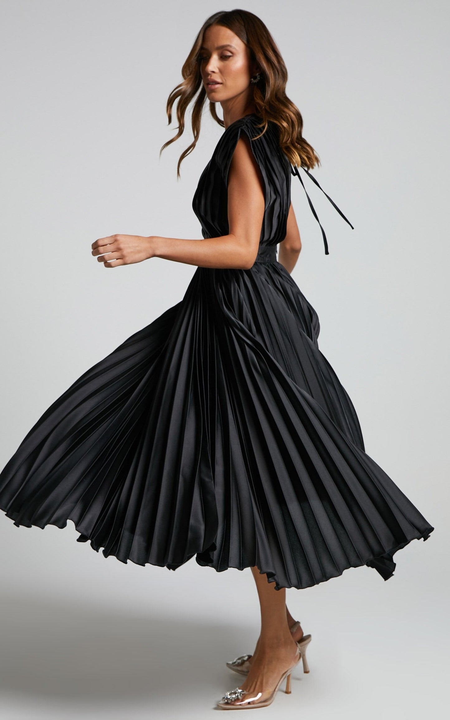 lusailstore - Draped V-Neck Pleated Skirt Dress