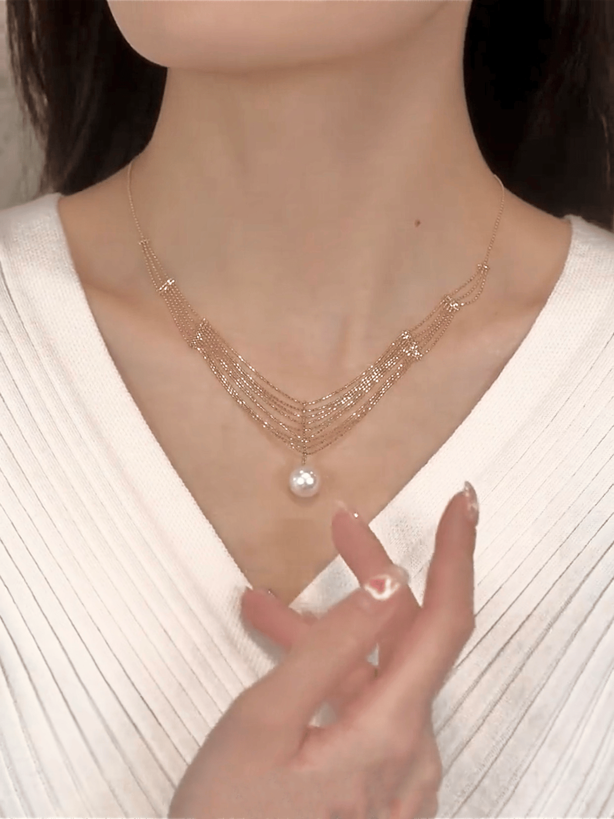 lusailstore - Stylish and luxurious Leora necklace