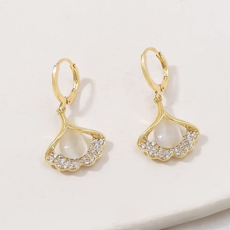 lusailstore - Crystal Ginkgo Leaf Earrings