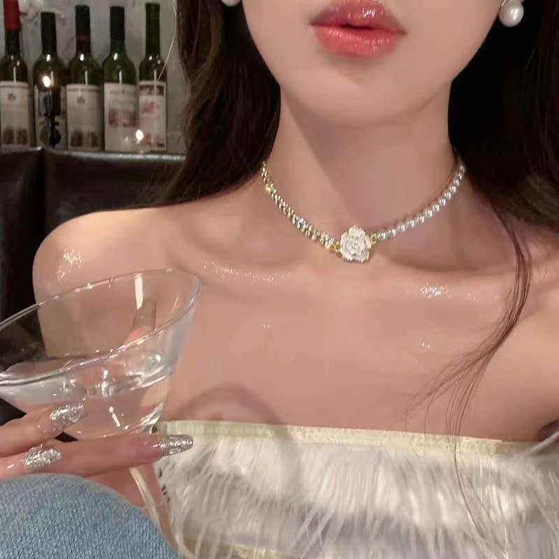lusailstore - Magnetic heart-shaped pearl pendant necklace