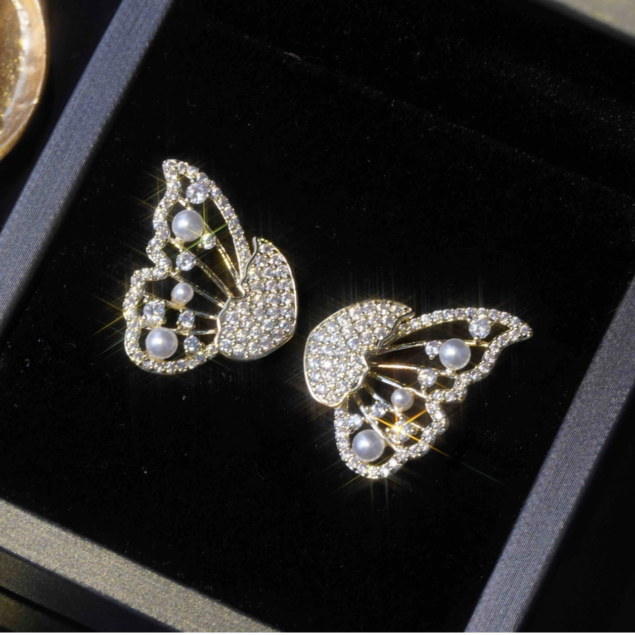 lusailstore - Double layer detachable butterfly earrings