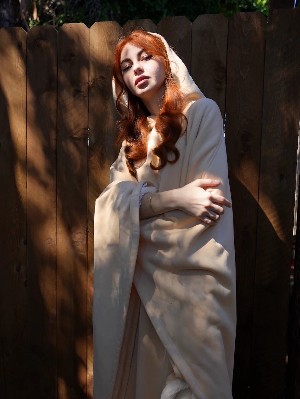 lusailstore - Stylish loose-fitting hooded cape