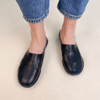 lusailstore - Casual and versatile hollow slippers