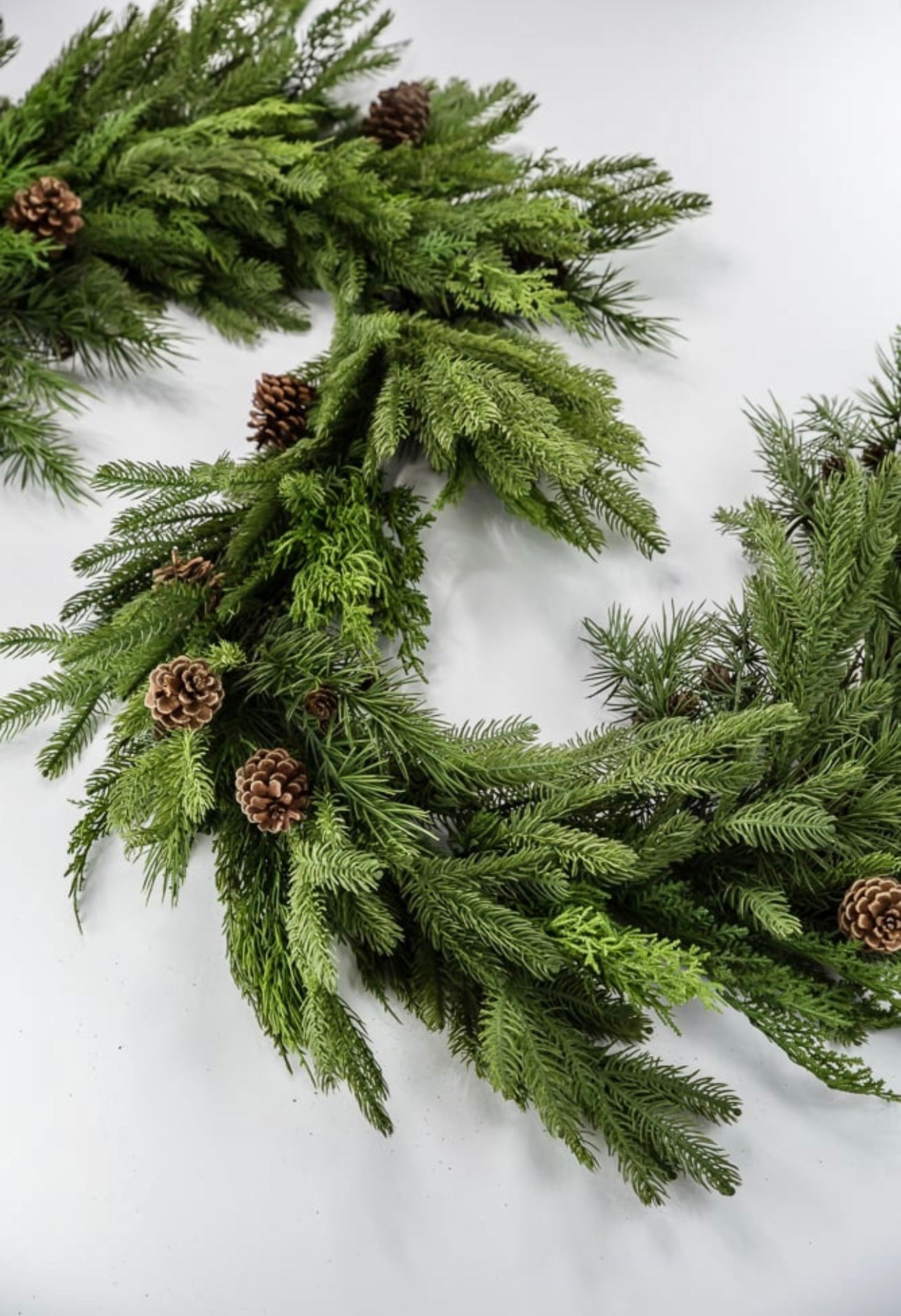 lusailstore - gorgeous natural touch mixed pine garland with led light